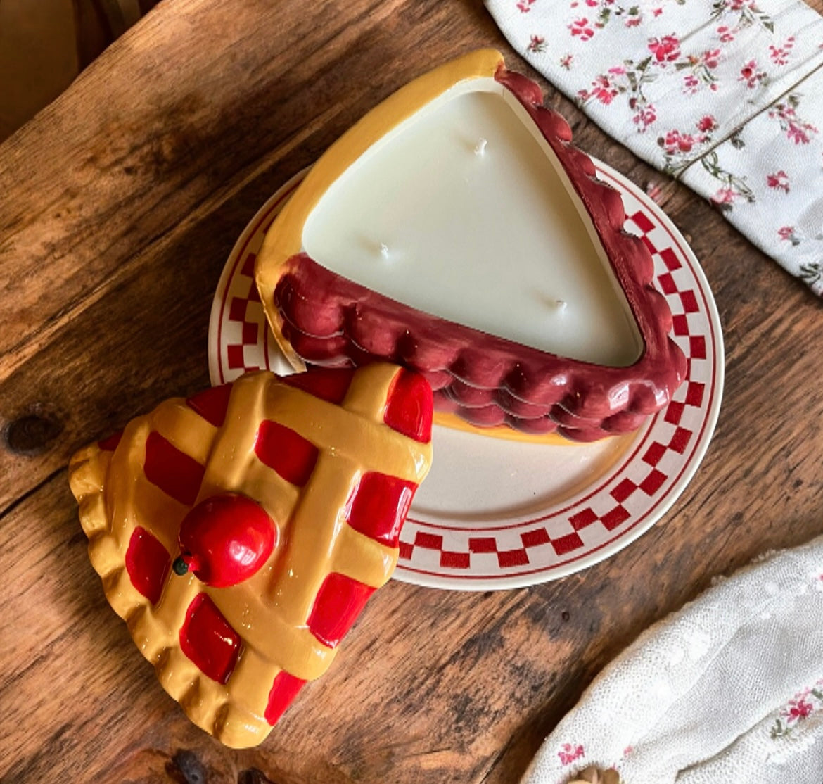 Pie with lid on a plate