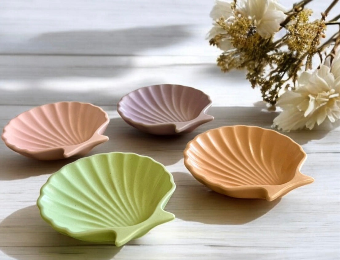 Coastal shell tray