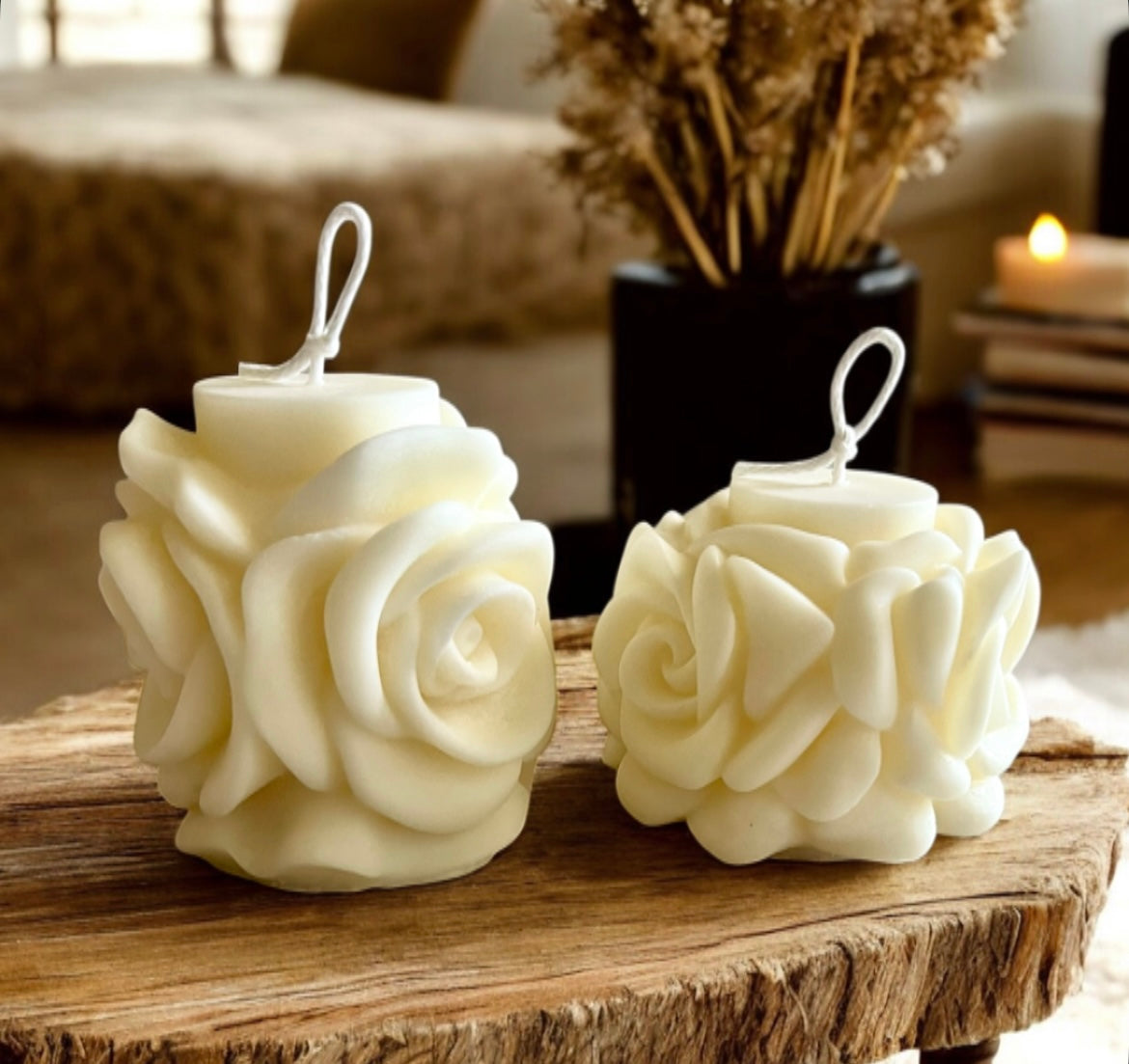 Pillar roses set (2 candles)