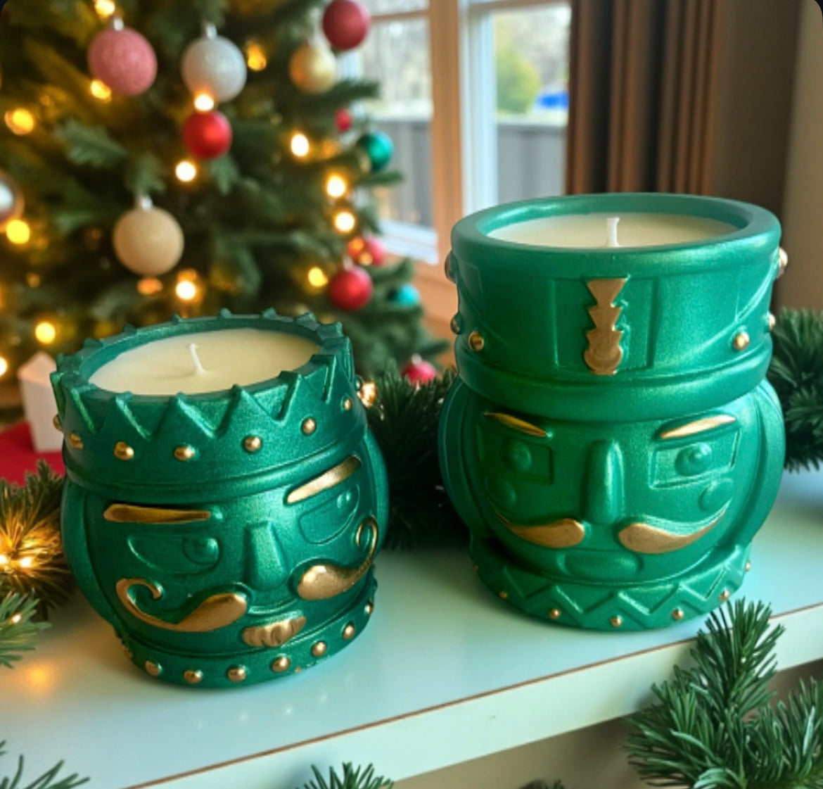 Red & Gold nutcracker (large)