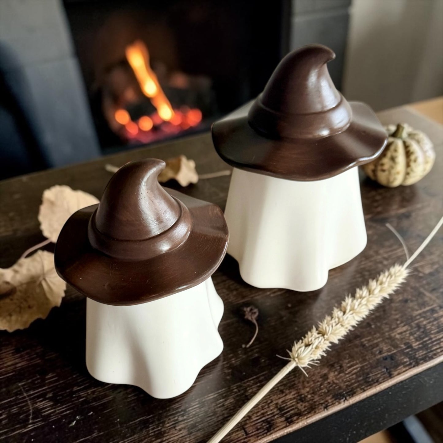 Cute witch with lid (small)