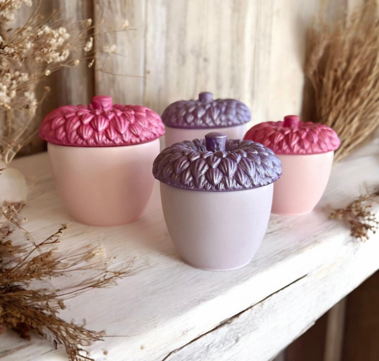 Small Acorn (3.5 Oz)