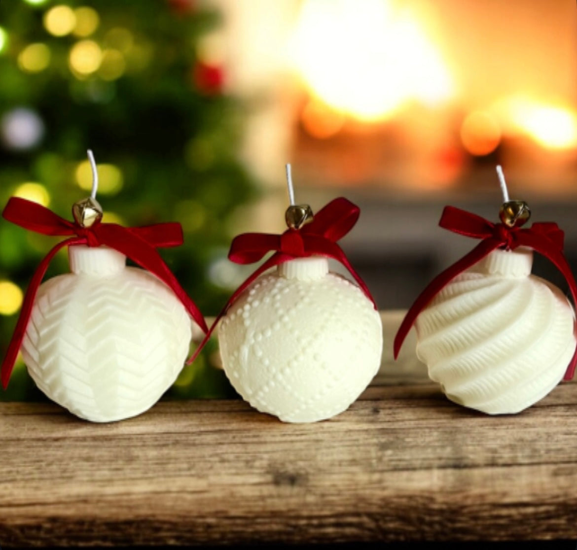 Christmas ornaments set