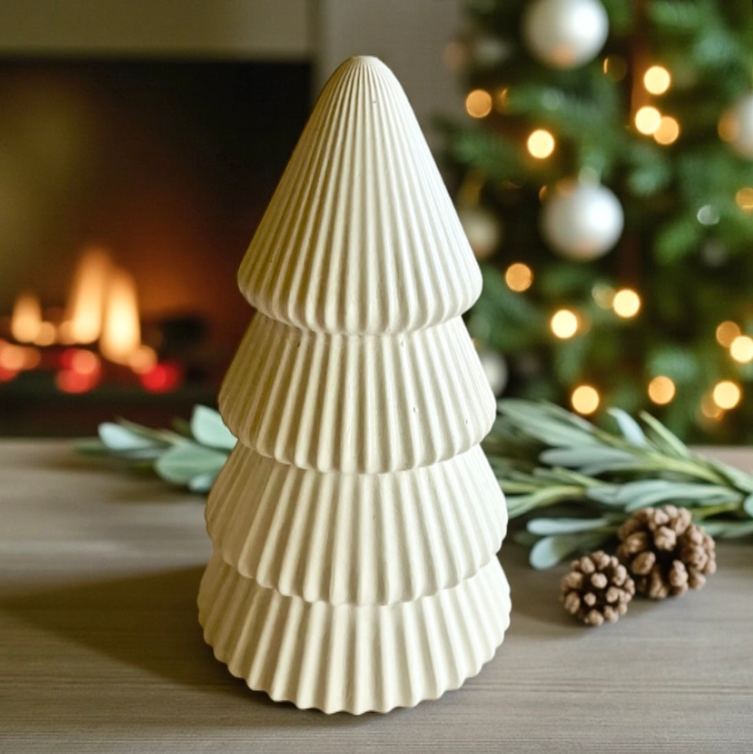 Christmas tree with lid