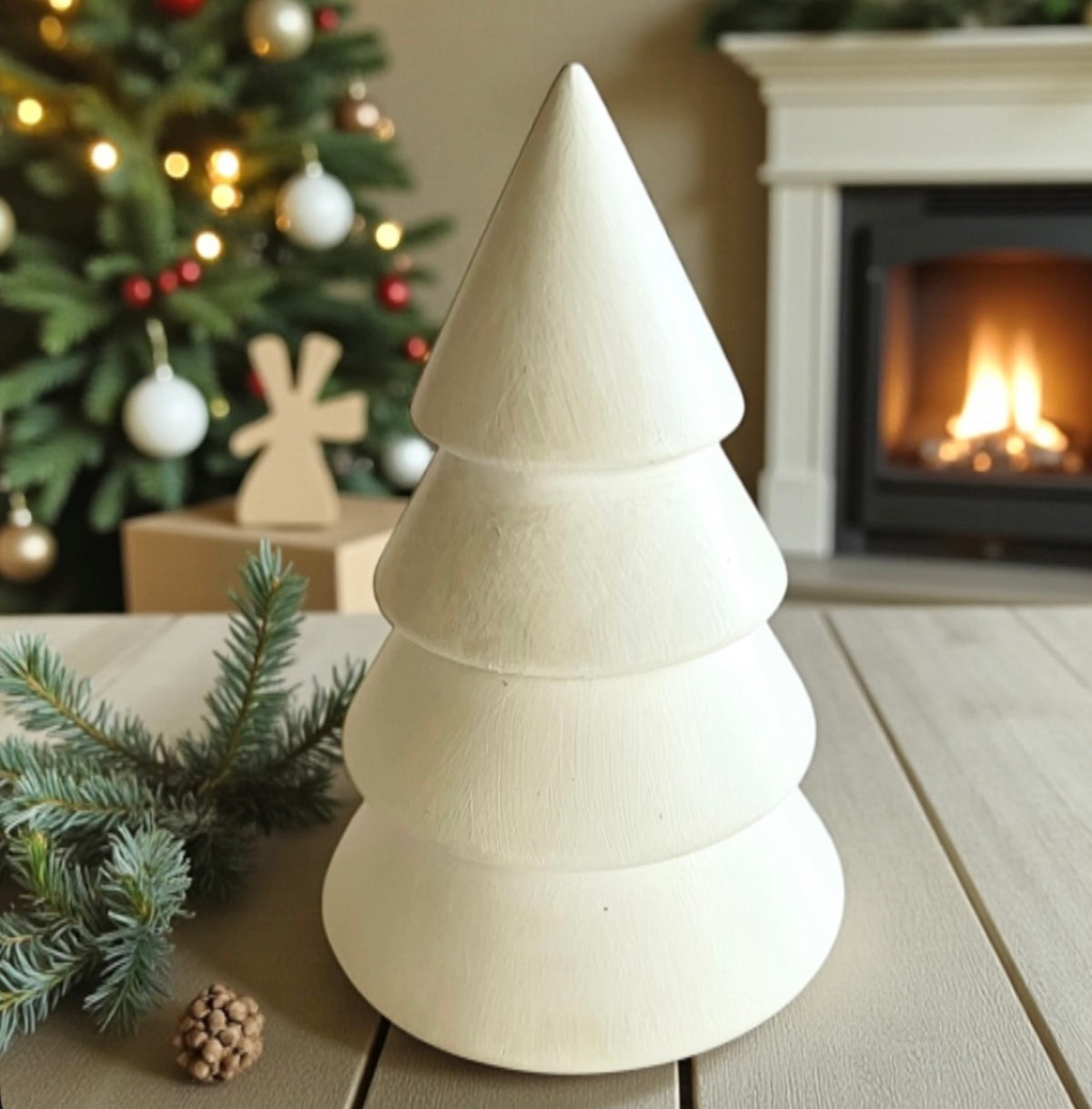 Handmade Christmas tree with lid