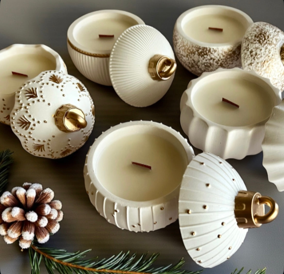 Christmas ornament with lid (price per candle)