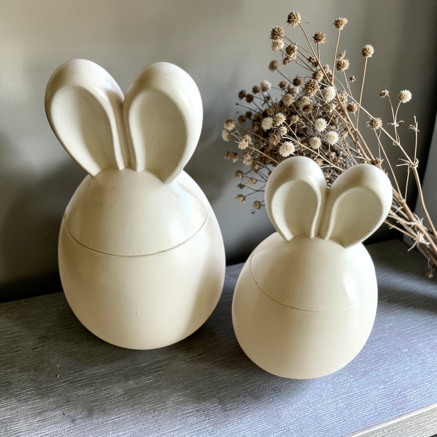 Easter bunny with lid in handmade large (7 Oz.)