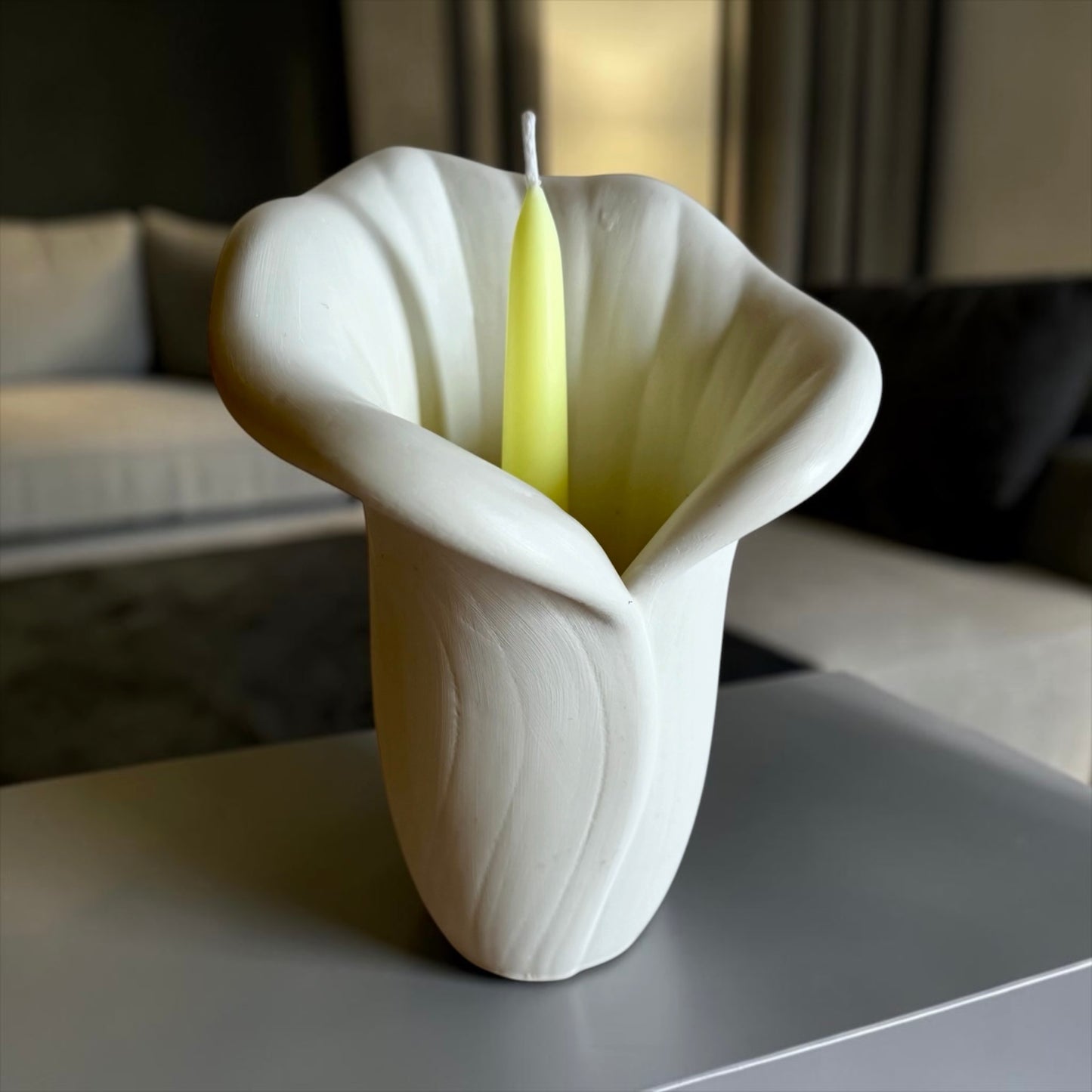 Handmade white flower with candle set