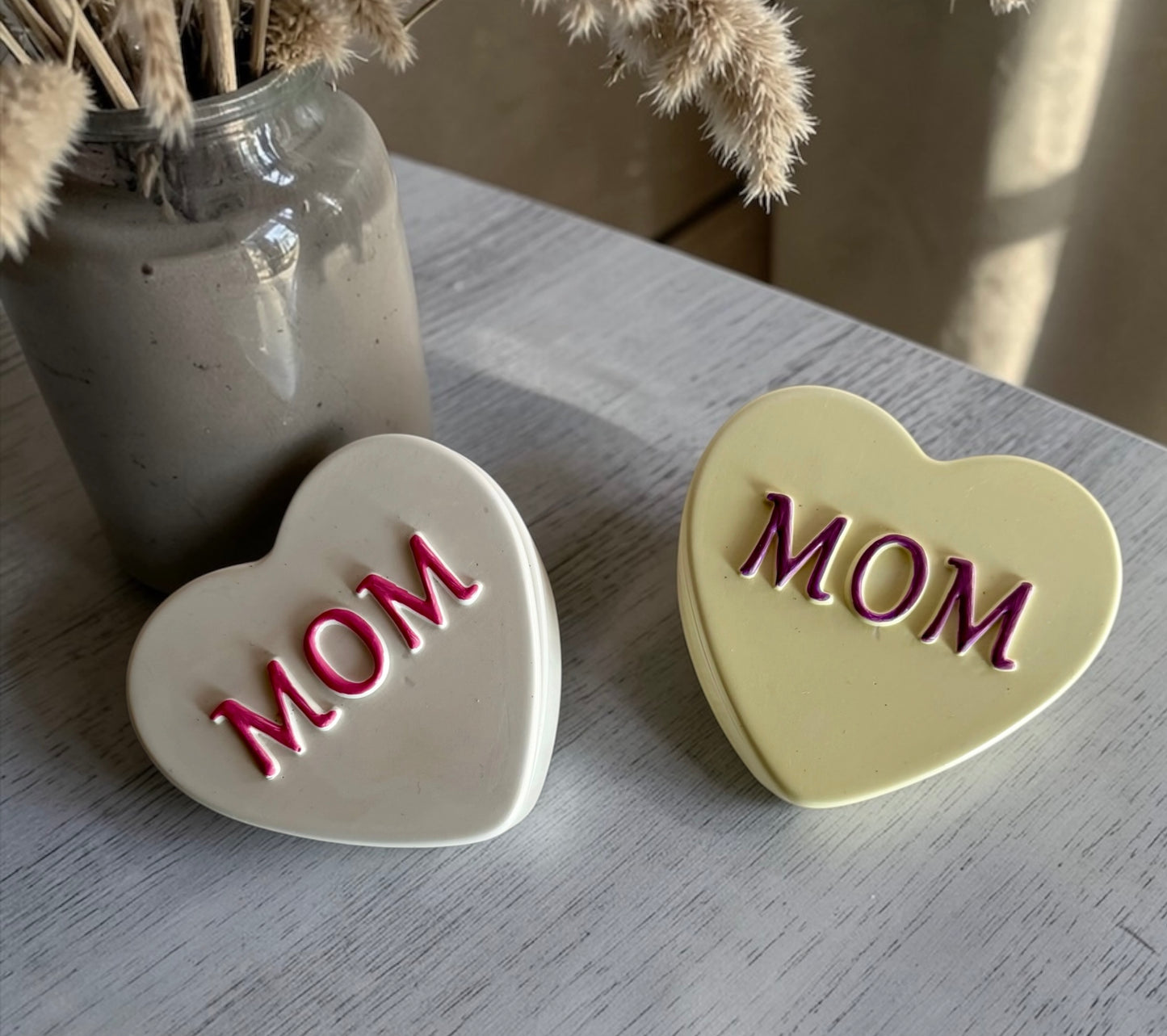 Mom heart with lid
