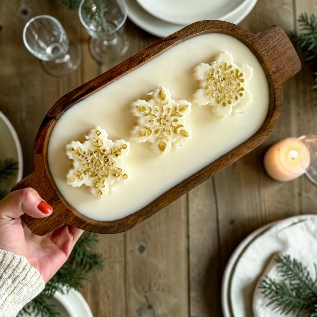 Snowflake Centerpiece Candle: Wooden Vessel, 6 Wicks