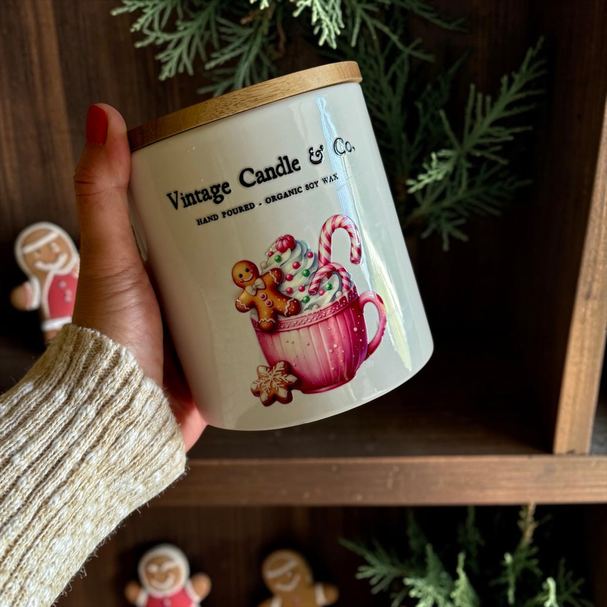 Sweet & Cute Christmas Candle with Wooden Lid