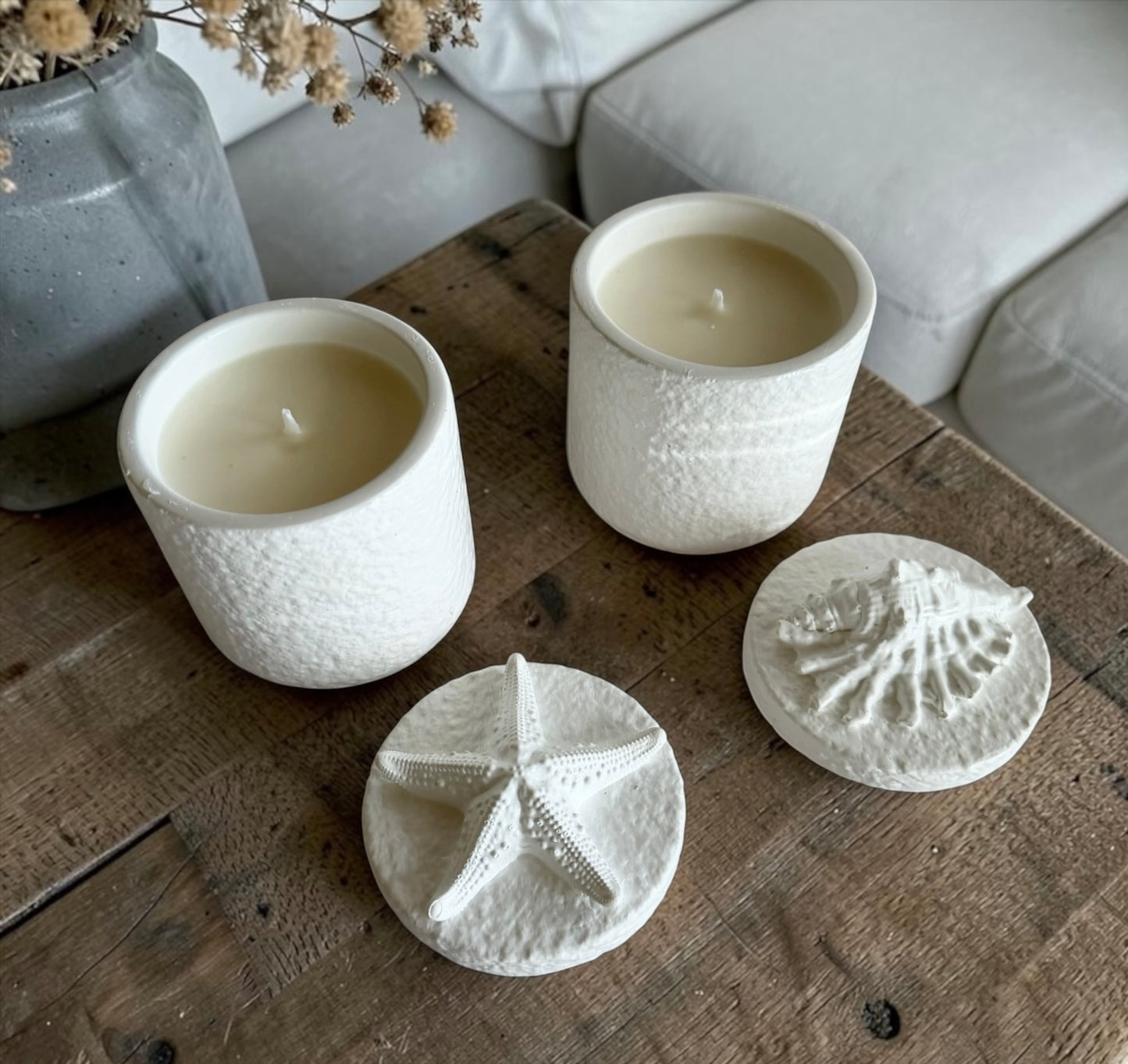 Beach candle with lid