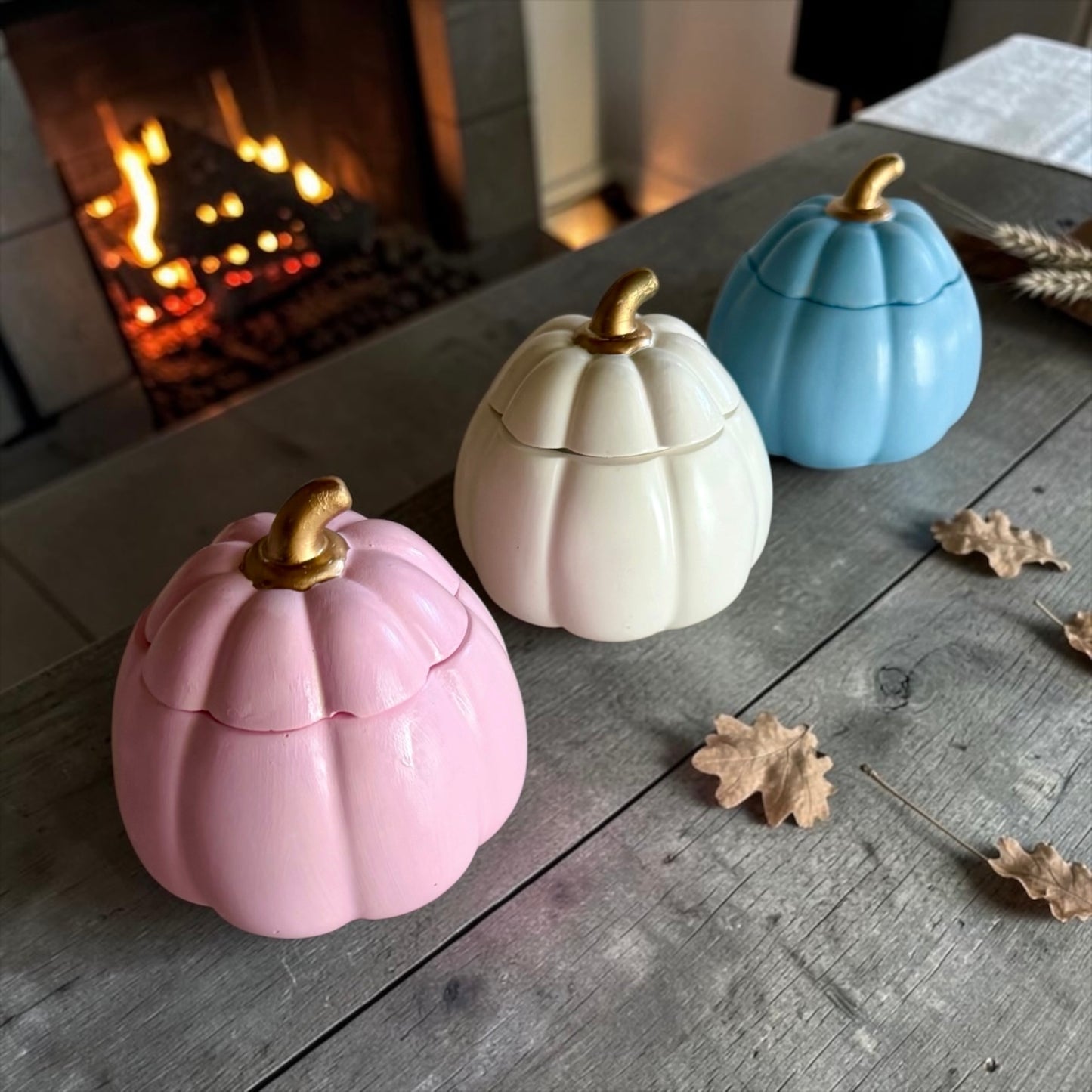 Small pumpkin with lid