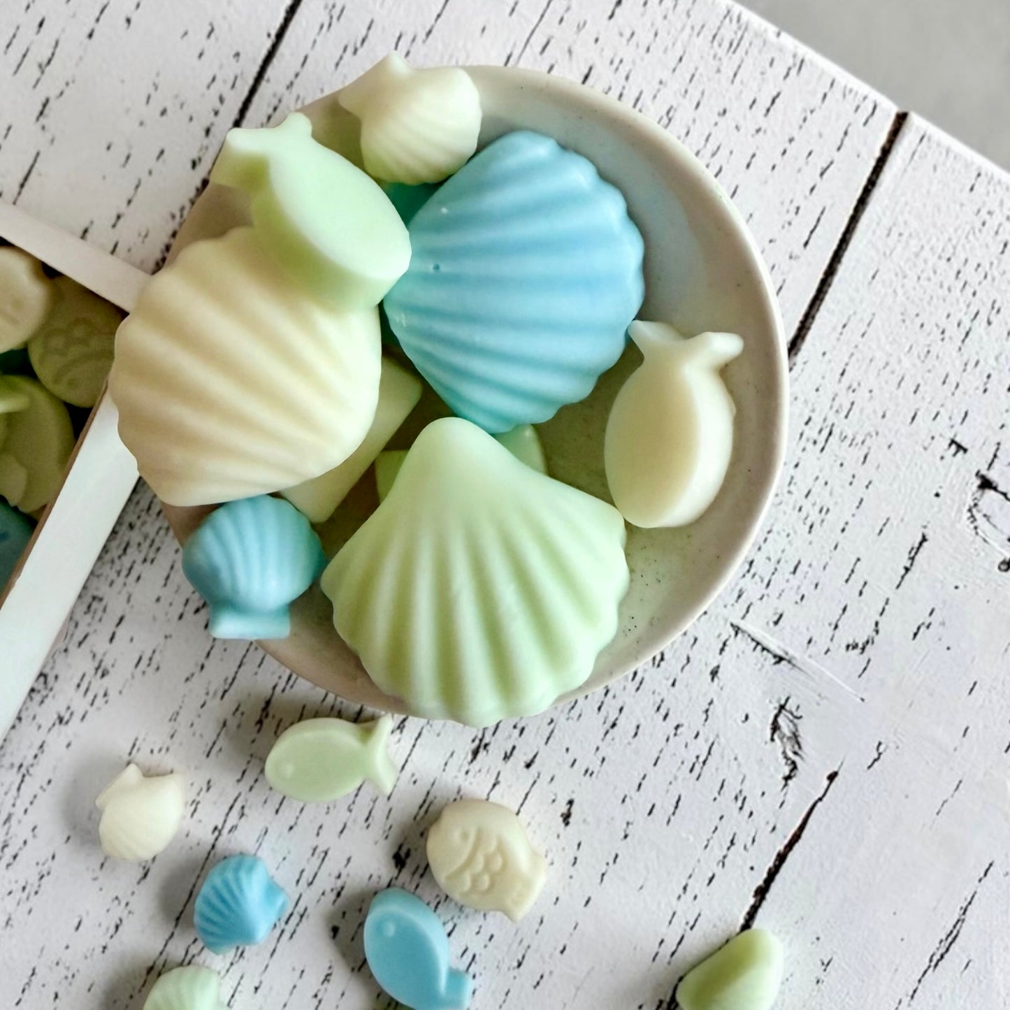 Coastal wax melts
