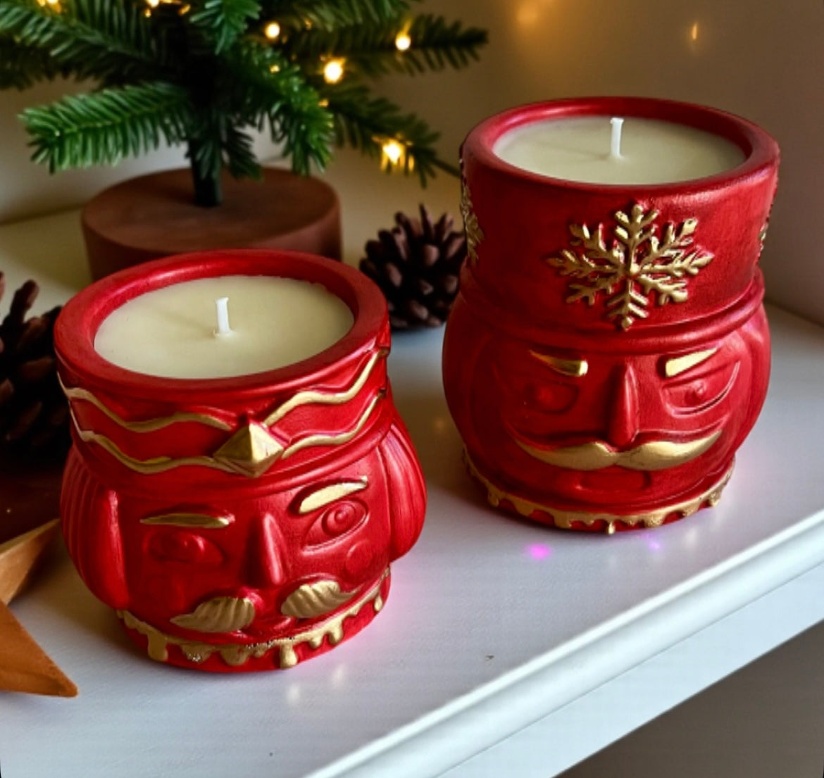 Red & Gold nutcracker (large)