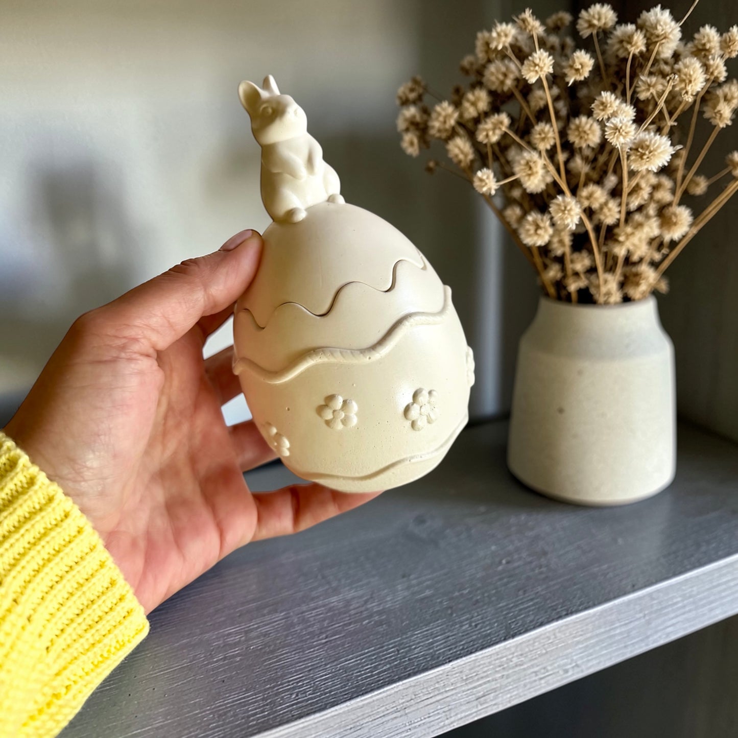 Easter Egg Bunny with Lid large (7 Oz.)