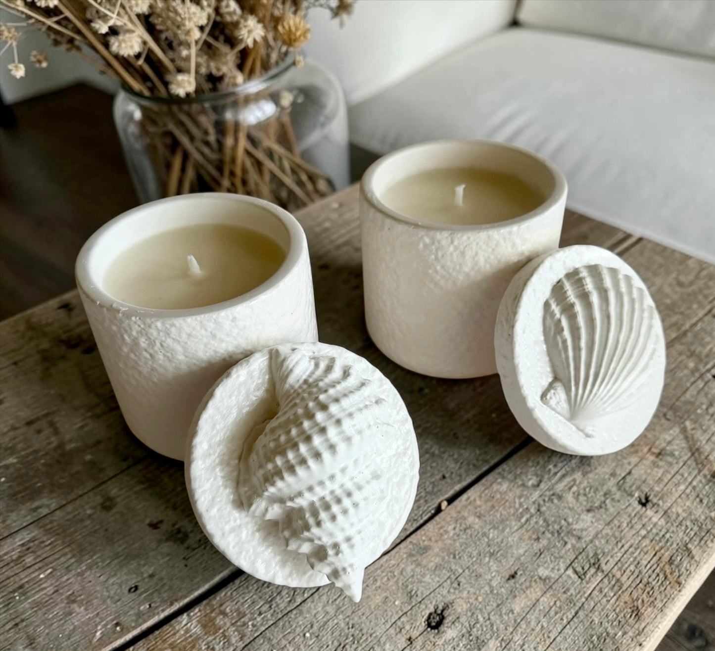 Beach candle with lid
