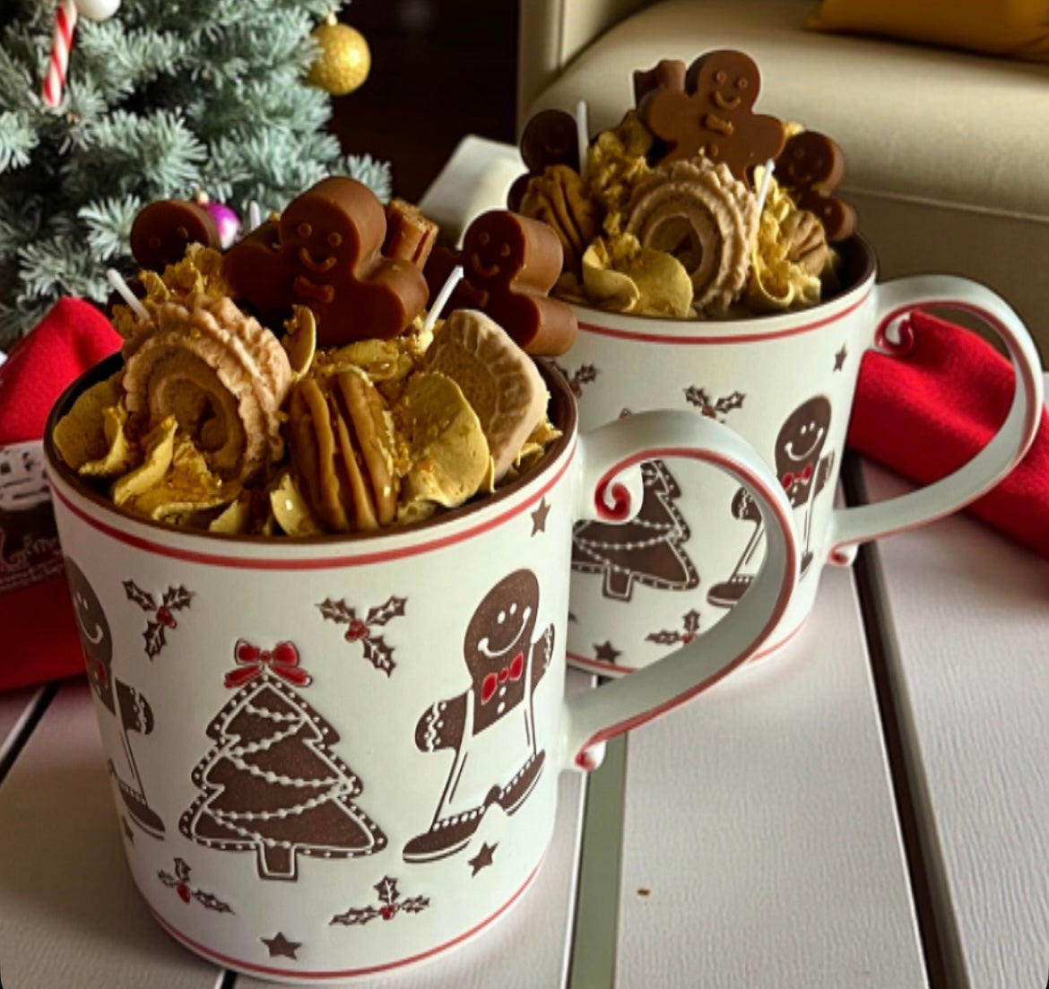 Gingerbread man in a mug