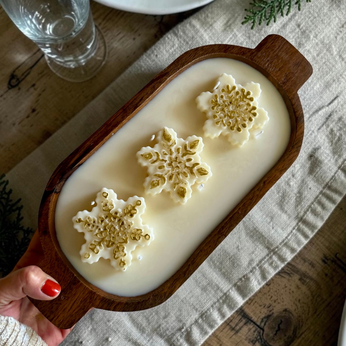 Snowflake Centerpiece Candle: Wooden Vessel, 6 Wicks