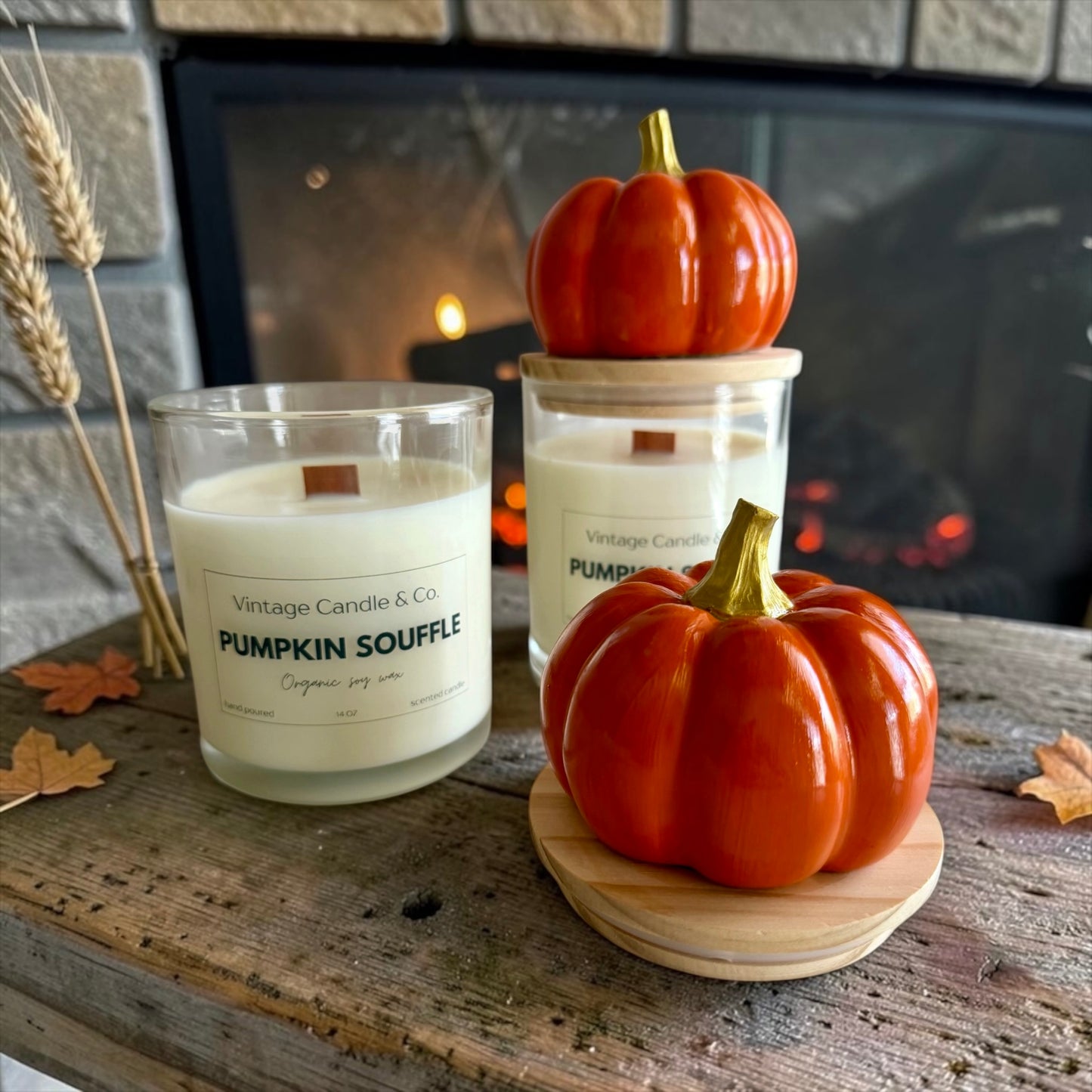 Pumpkin lid candle