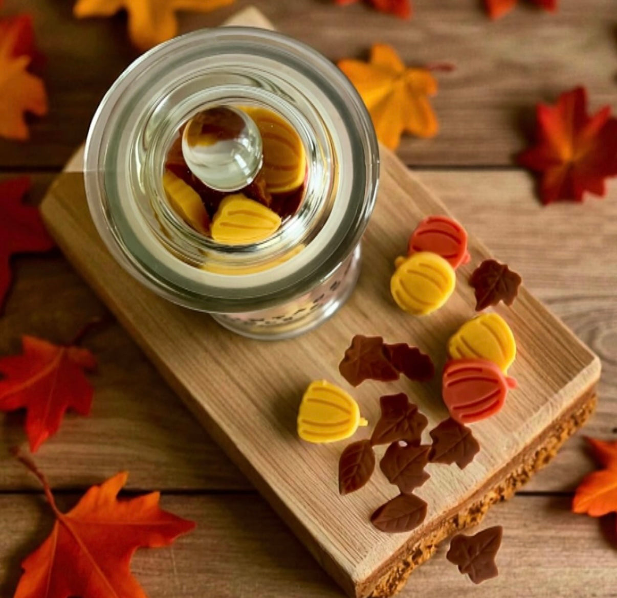 Fall wax melts in a jar