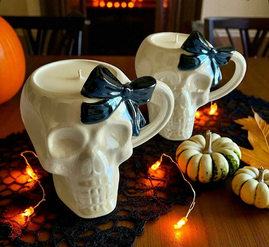 Skull with ribbon