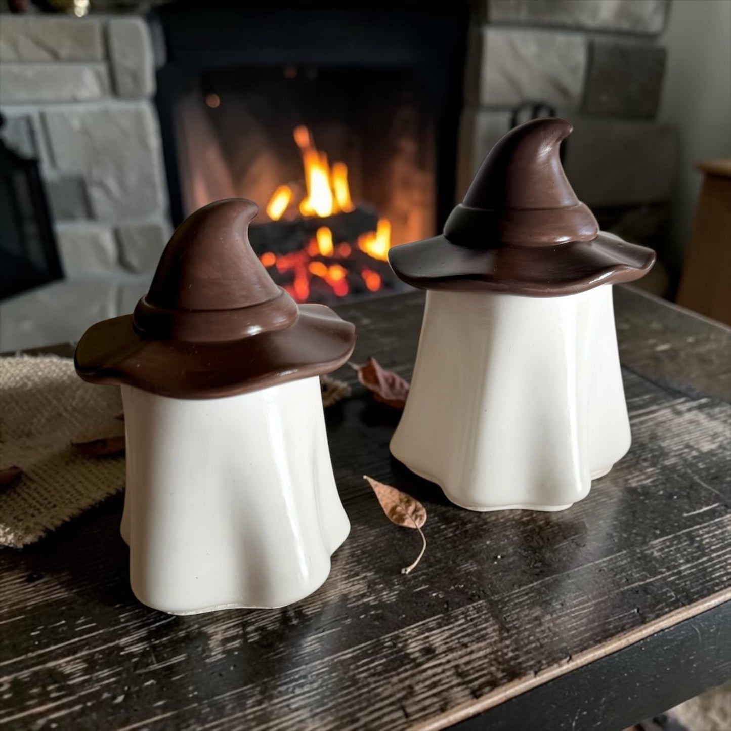 Cute witch with lid (small)