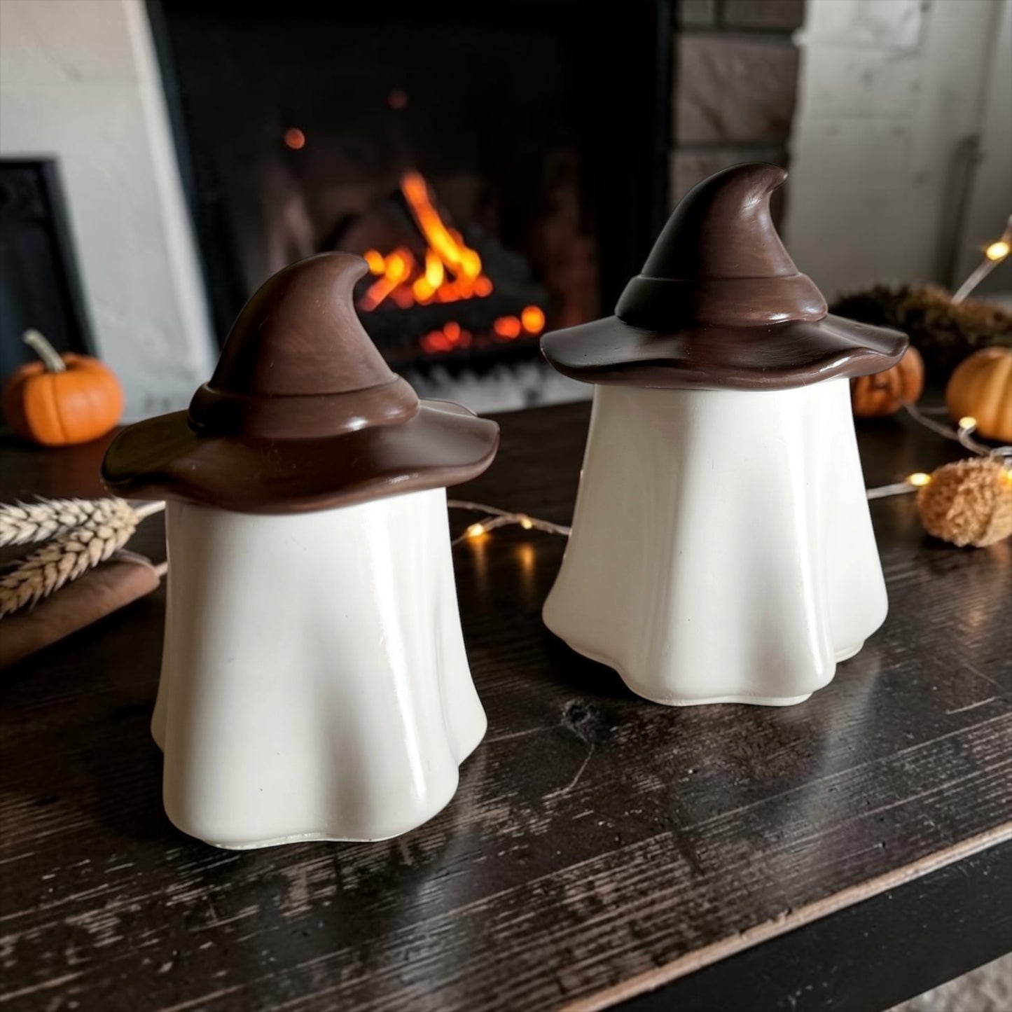 Cute witch with lid (small)