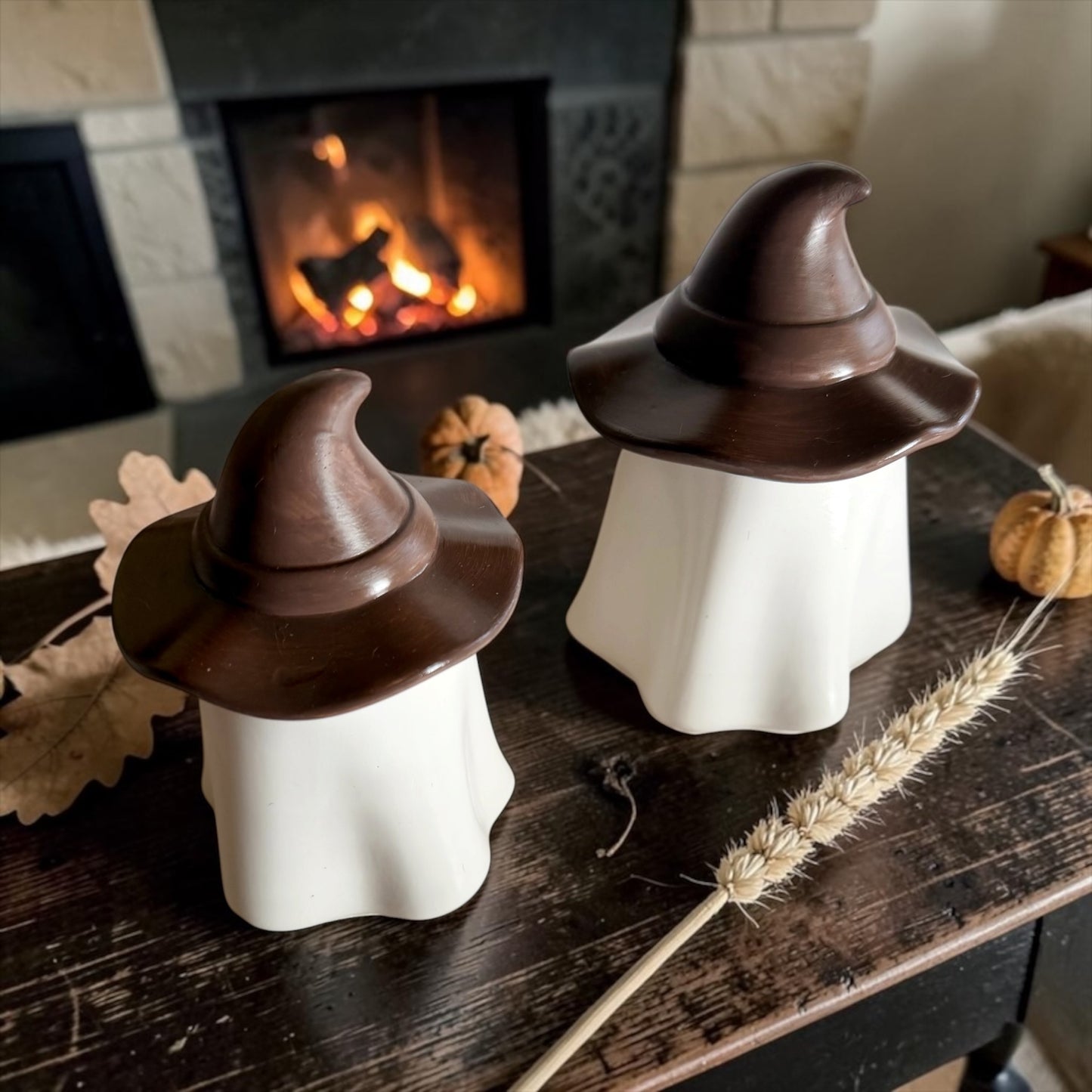 Cute witch with lid (small)