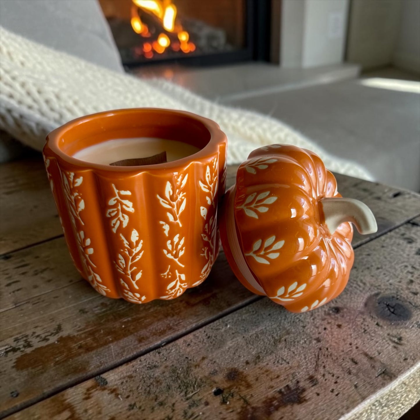 Timeless pumpkin with lid