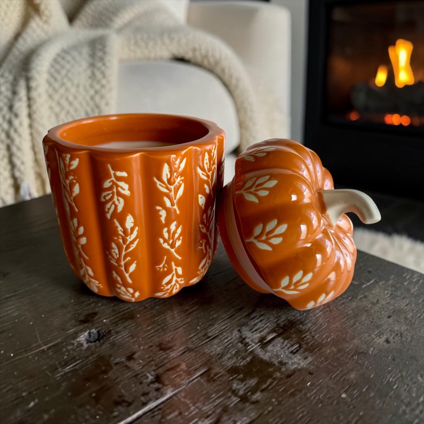 Timeless pumpkin with lid