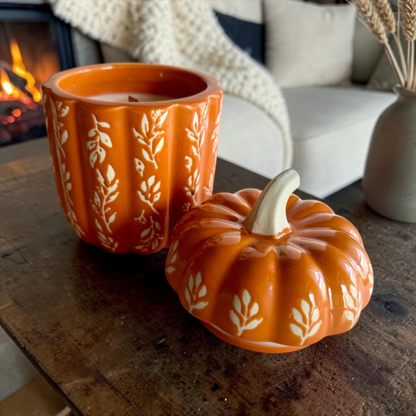 Timeless pumpkin with lid