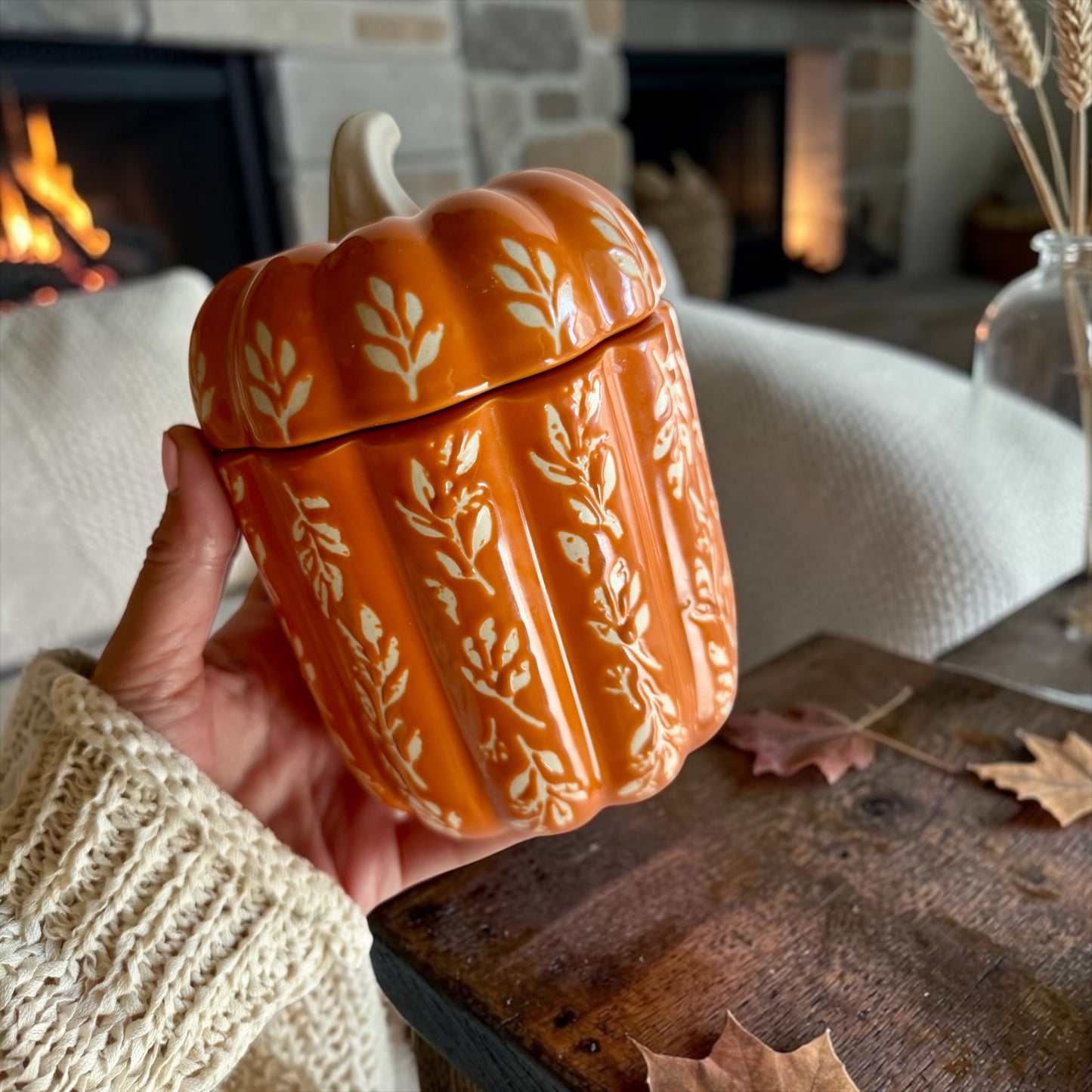 Timeless pumpkin with lid