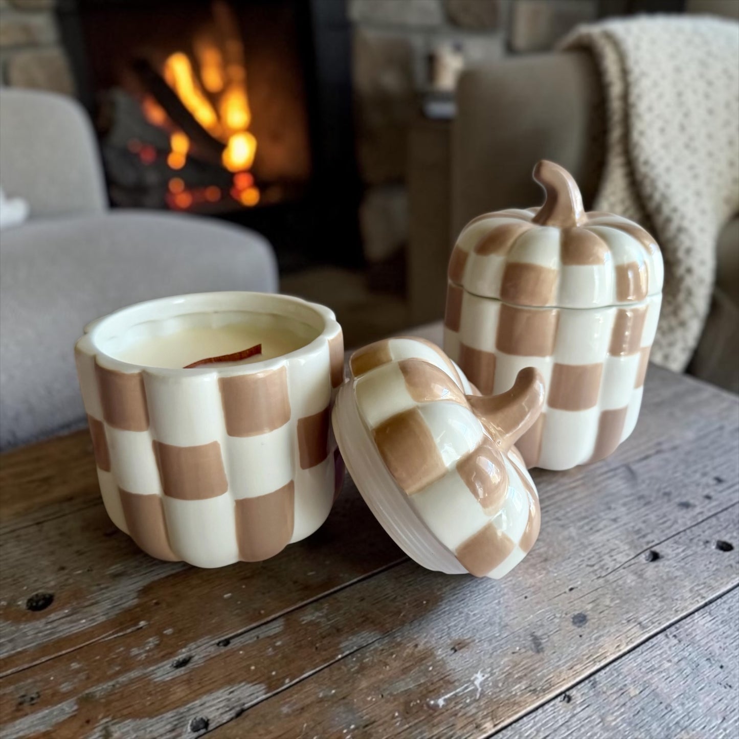 Pumpkin with lid “Beige and white”