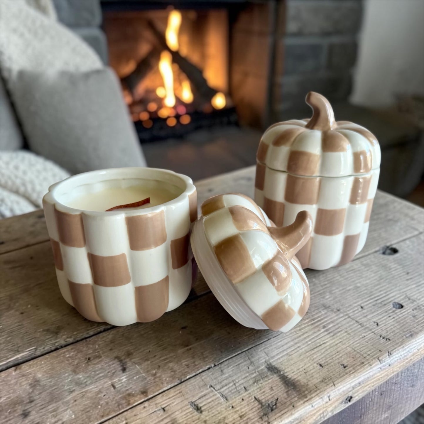 Pumpkin with lid “Beige and white”