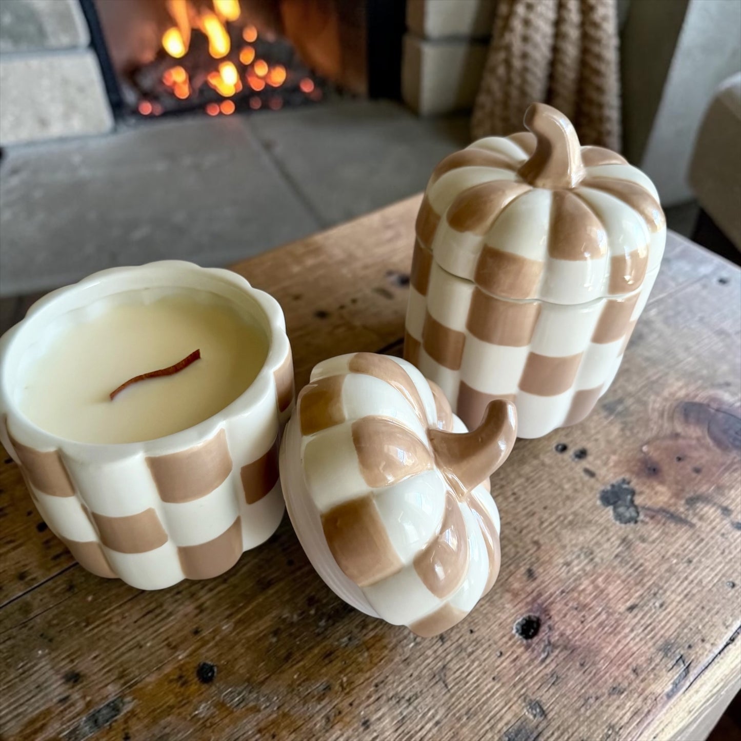Pumpkin with lid “Beige and white”