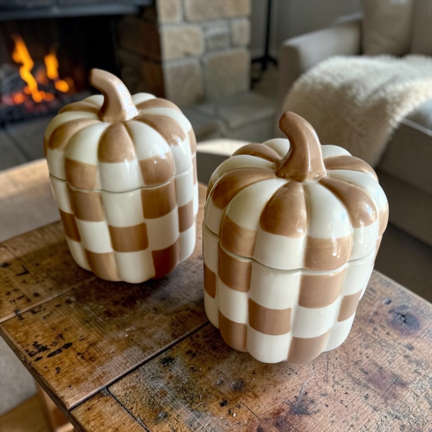 Pumpkin with lid “Beige and white”