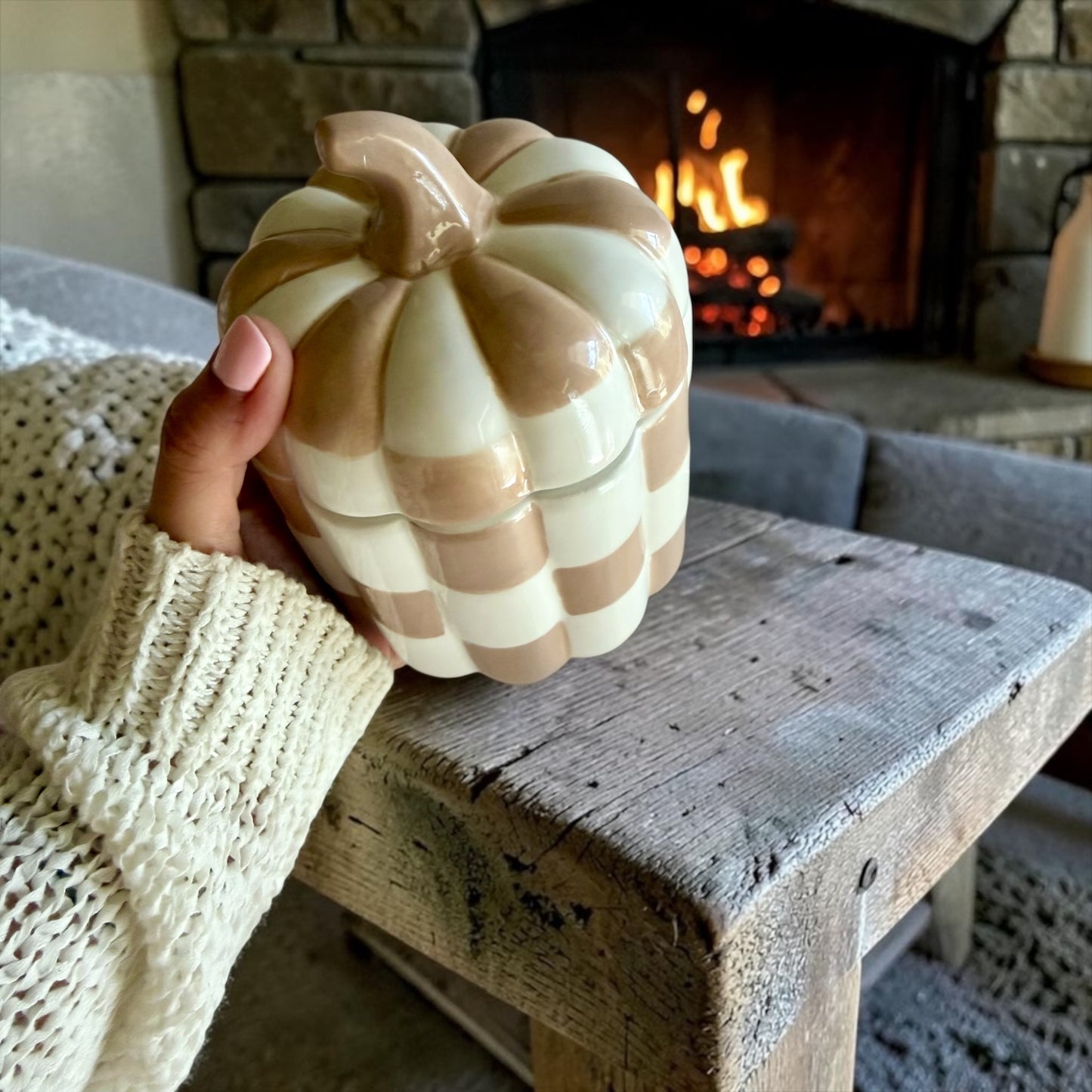 Pumpkin with lid “Beige and white”