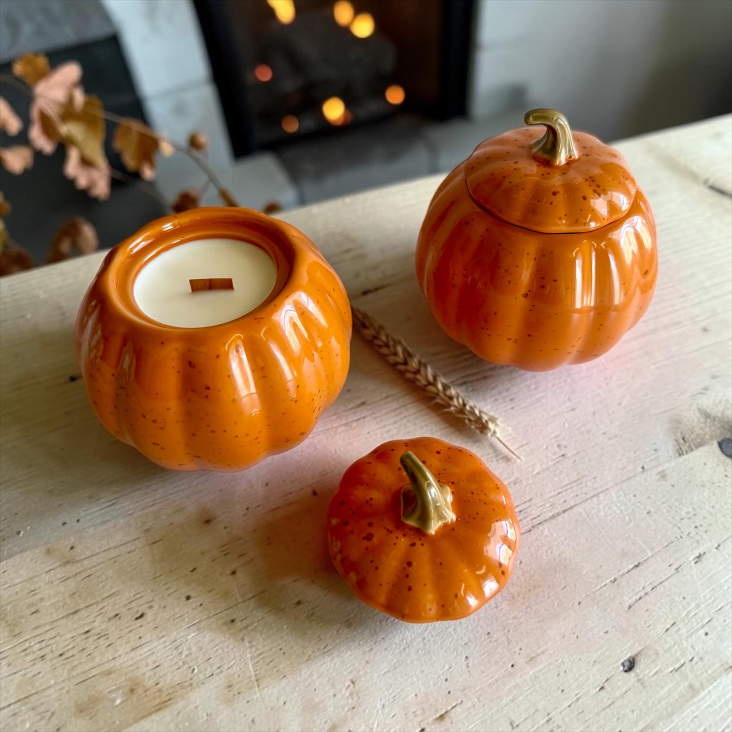 Round pumpkin with lid