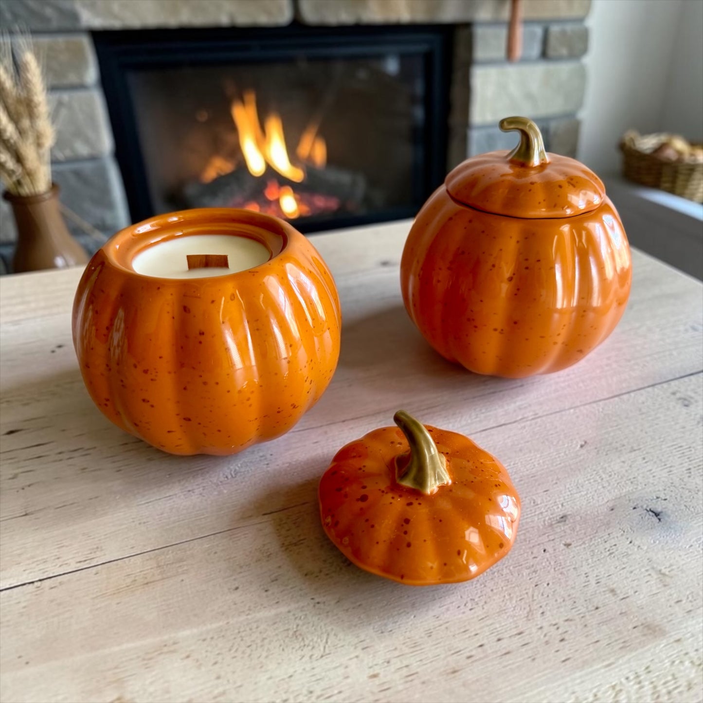 Round pumpkin with lid