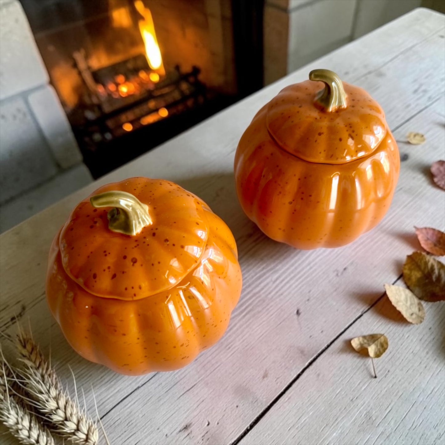 Round pumpkin with lid