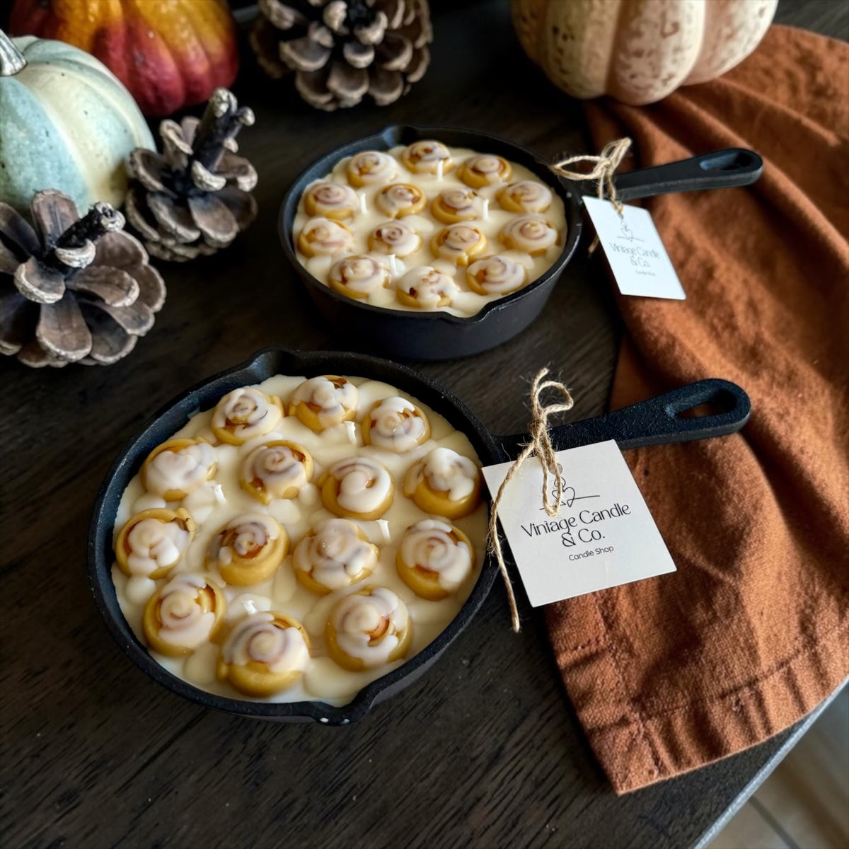 Cinnamon buns in a pan