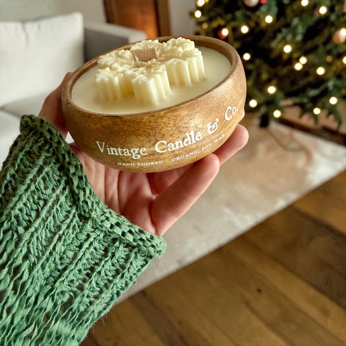 Set of 2 Snowflake Candles in Wooden Vessels