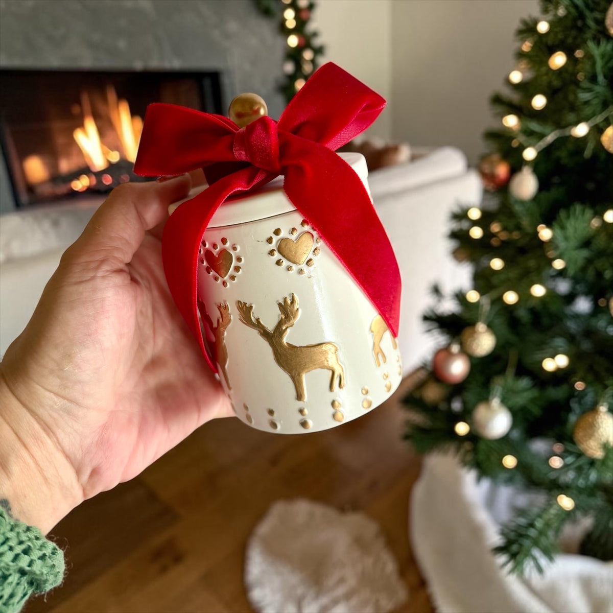 Set of 2 Christmas Candles: Christmas Tree & Reindeer, Handmade