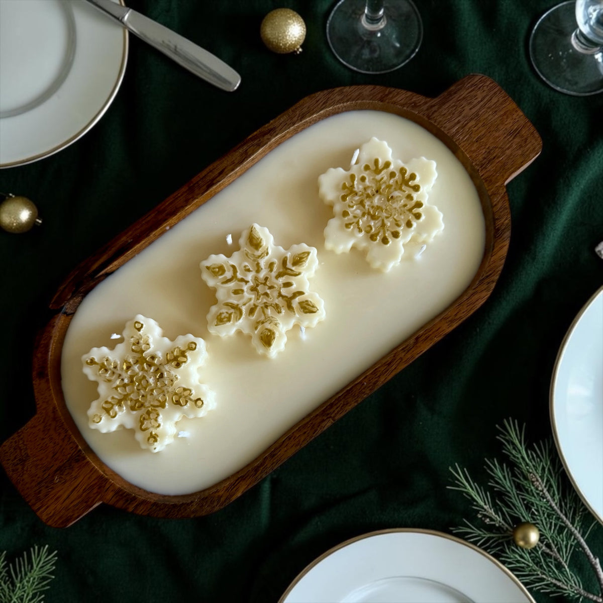 Snowflake Centerpiece Candle: Wooden Vessel, 6 Wicks