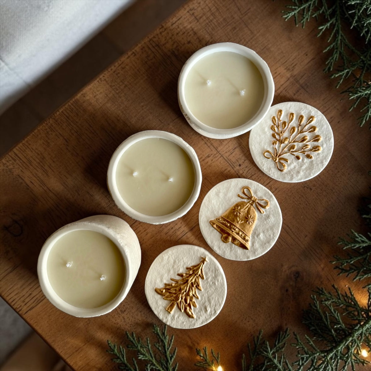 Rustic Christmas Candle: 2 Wicks, with Lid, 3 Designs