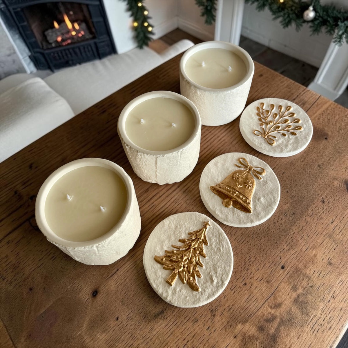 Rustic Christmas Candle: 2 Wicks, with Lid, 3 Designs