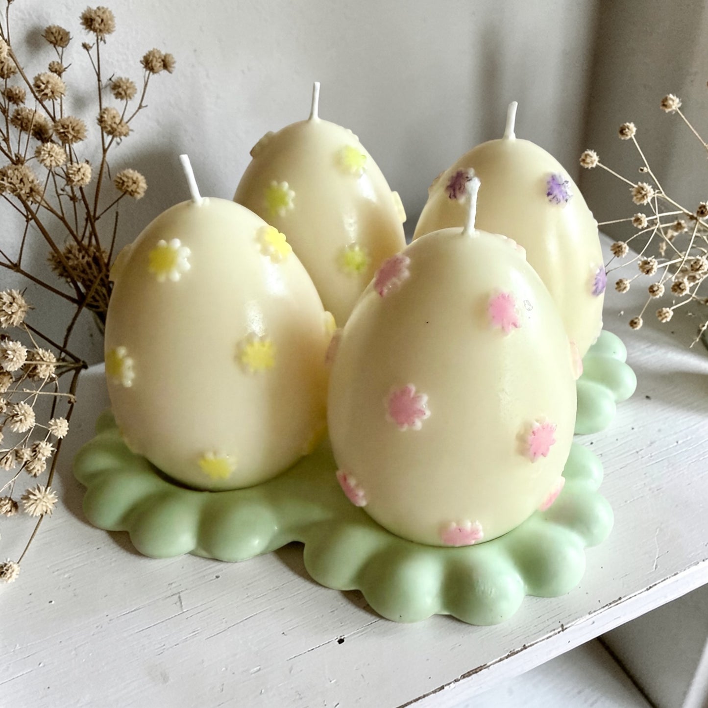 Egg Holder with 4 Candle Eggs