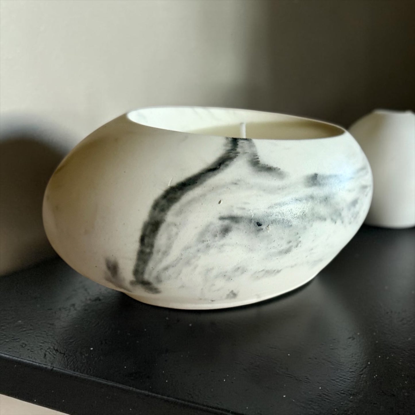 Marble oval