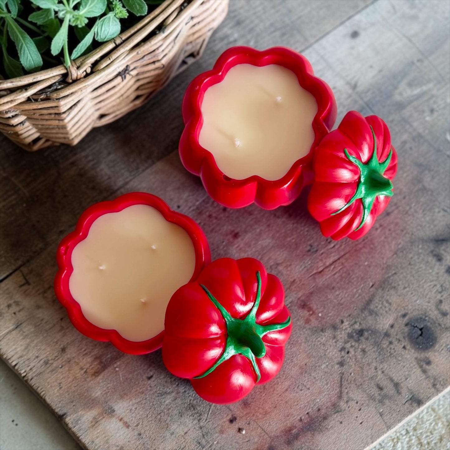 Tomato with lid (large size)